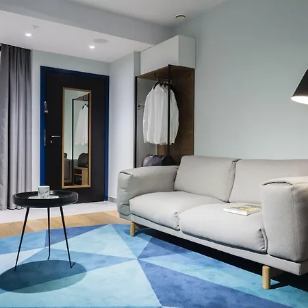 Puro Stare 波兹南